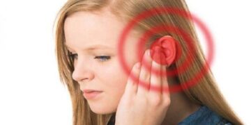 Nóng Tai Trái , Nóng Tai Phải, Nóng 2 Tai ở Nam, Nữ là điềm gì? Tốt hay Xấu?